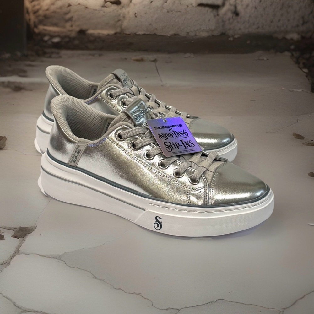 NEW Sketchers Snoop Dogg Silver Metallic WOMENS Size 7.5